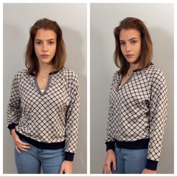 Marc Jacobs loose top, size L - Picture 2 of 4